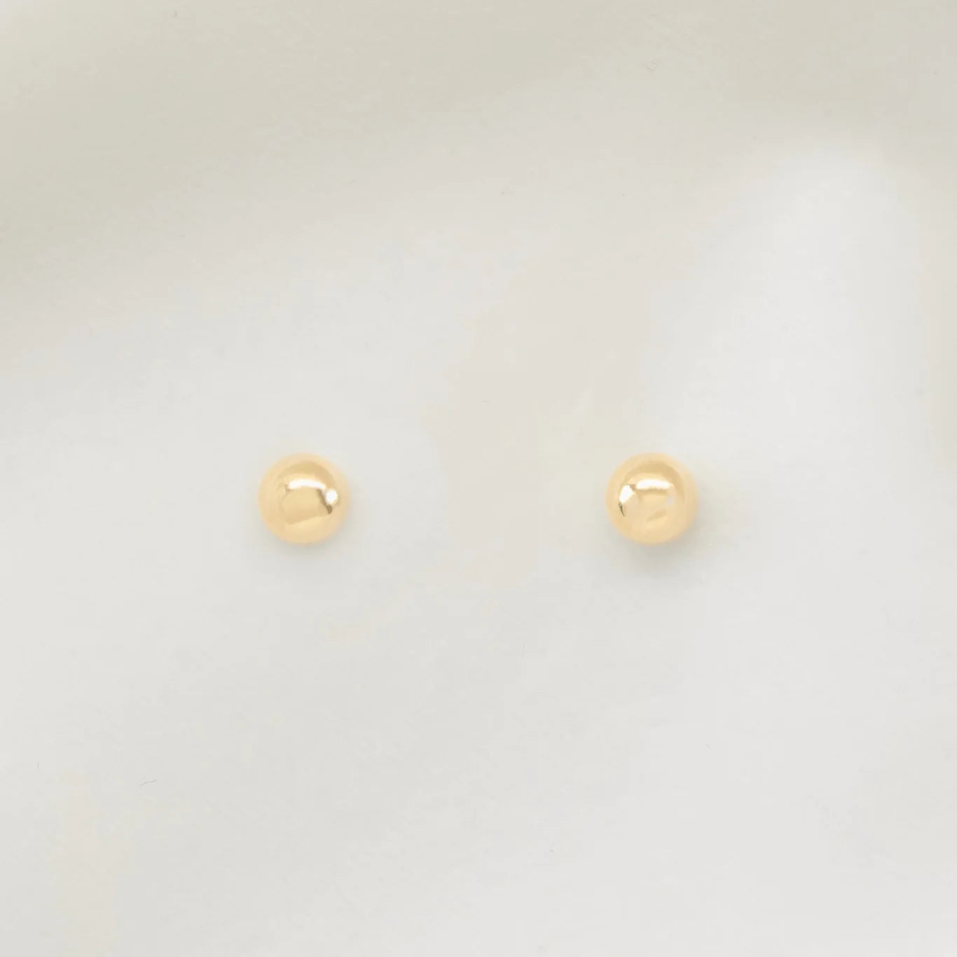 Ace Studs | Petite Gold