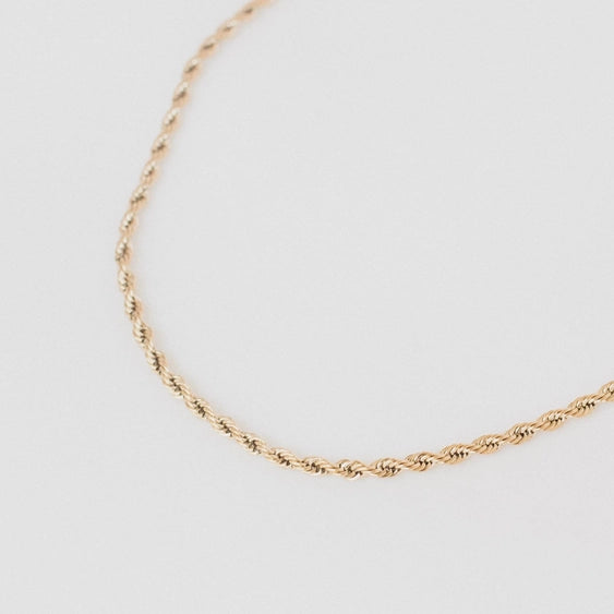 Amalfi Necklace | Petite Gold