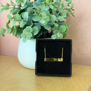 Oma | Bar Necklace
