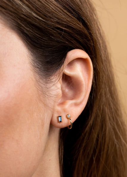 Sapphire Baguette | Gold Stud Earrings