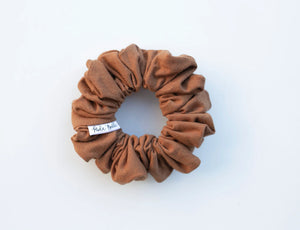 Chestnut Scrunchie | Moda Bella
