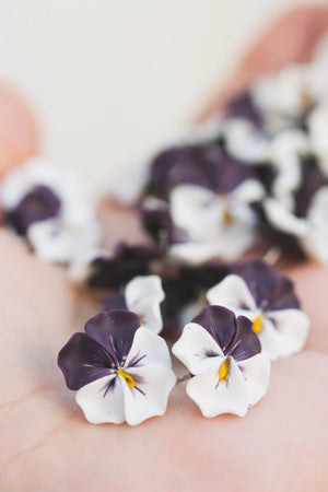 Pansy Handmade Stud Earrings| EtenIren