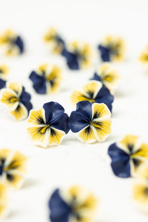 Pansy Handmade Stud Earrings| EtenIren