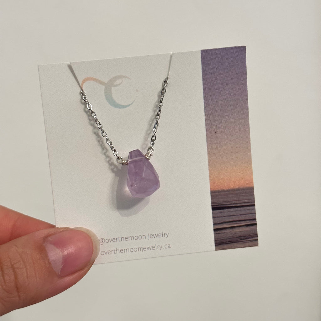 Amethyst Pendant - Necklace | Over The Moon