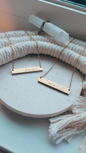 Grandma | Bar Necklace