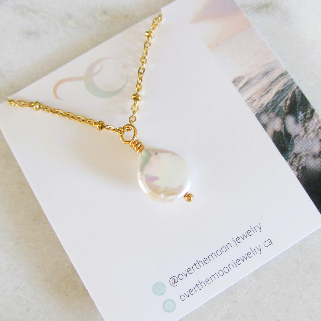 Keshi Pearl - Necklace | Over The Moon