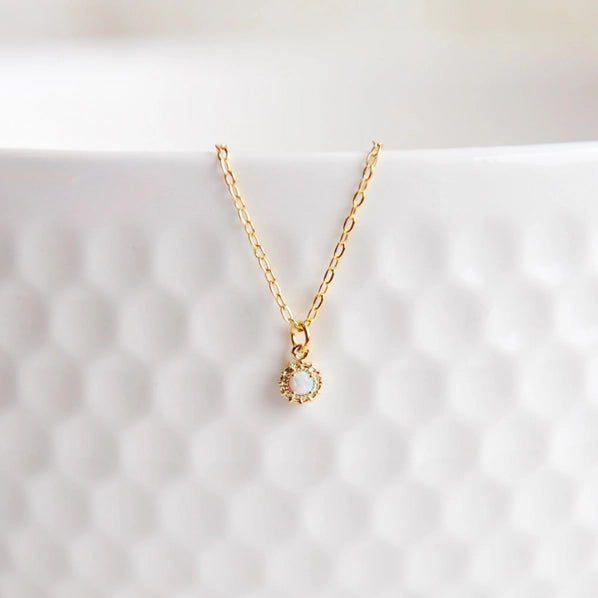 Noa - 16K Gold Plated Brass Pendant Necklace | Oh So Lovely