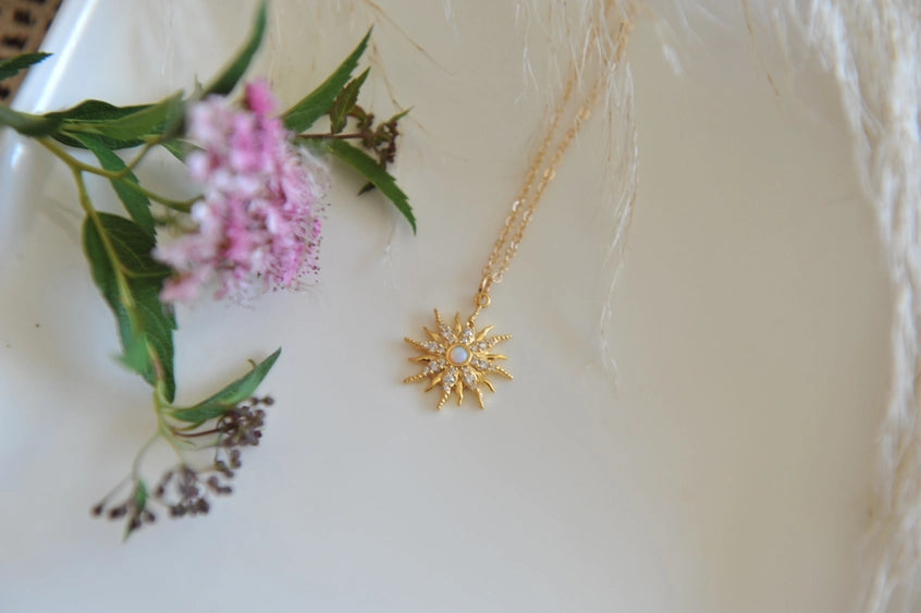 Opal Sun | Necklace