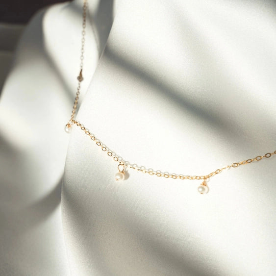 Primrose Necklace | Petite Gold