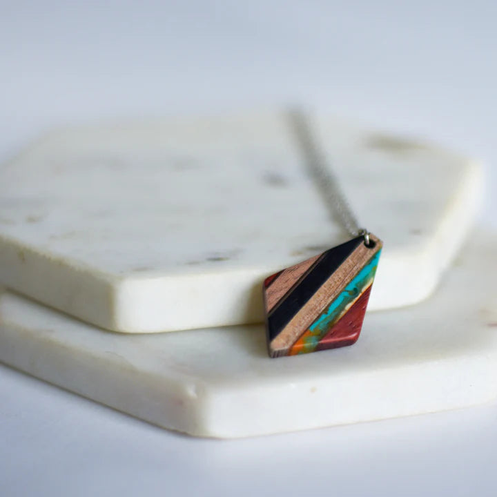 Rhombus | Resin & Wood Necklace
