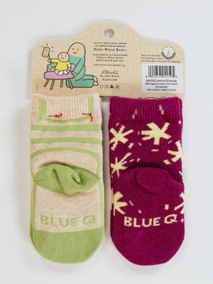 The Camera Loves Me/ I Got One Brewing | Baby Socks