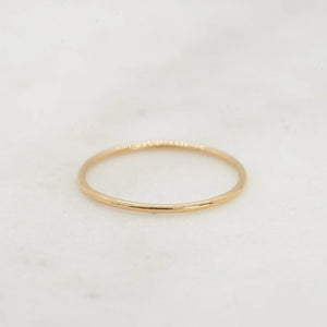 Simple Ring | Petite Gold