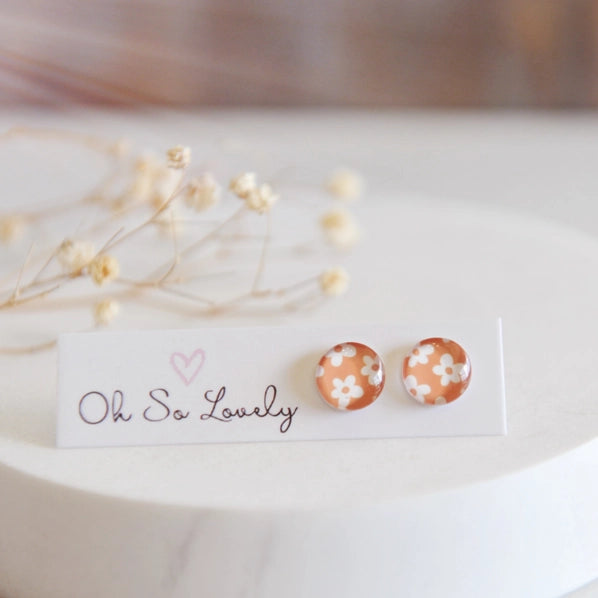 Vintage Florals | Glass Stud Earrings